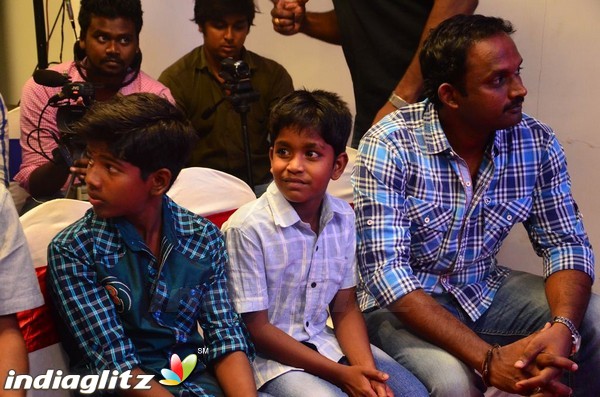 'Kaaka Muttai' Trailer launch