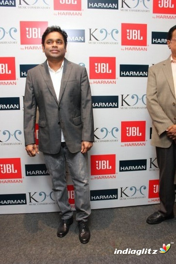 A. R. Rahman's Students To Train at Berklee College of Music