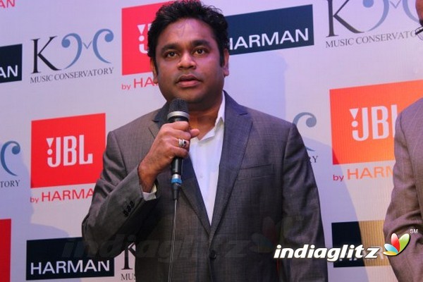 A. R. Rahman's Students To Train at Berklee College of Music
