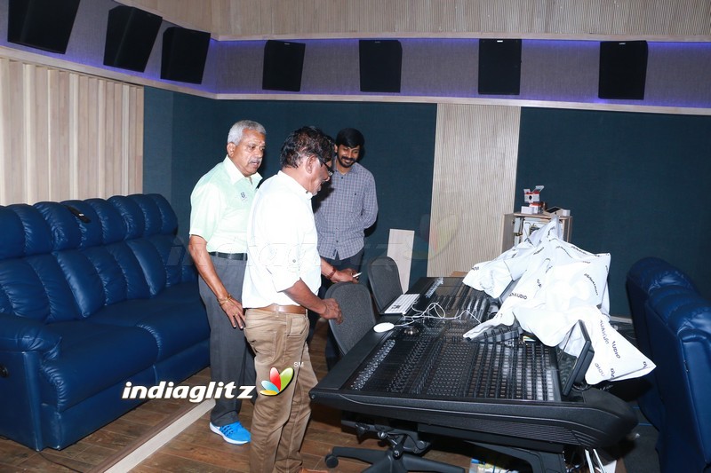 Director Bharathiraja Visit Knack Studios