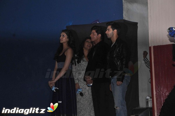 SRK, Kajol, Varun, Kriti Launch 'Gerua' Song from 'Dilwale'