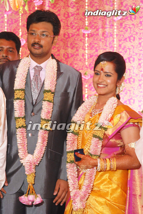 Dhayanidhi Alagiri engaged