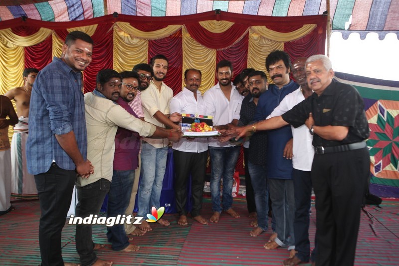 'Iruttu Arayil Murattu Kuthu' Movie Launch