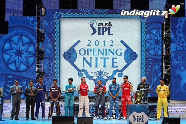 Big B & Celebs @ IPL Opening Ceremony