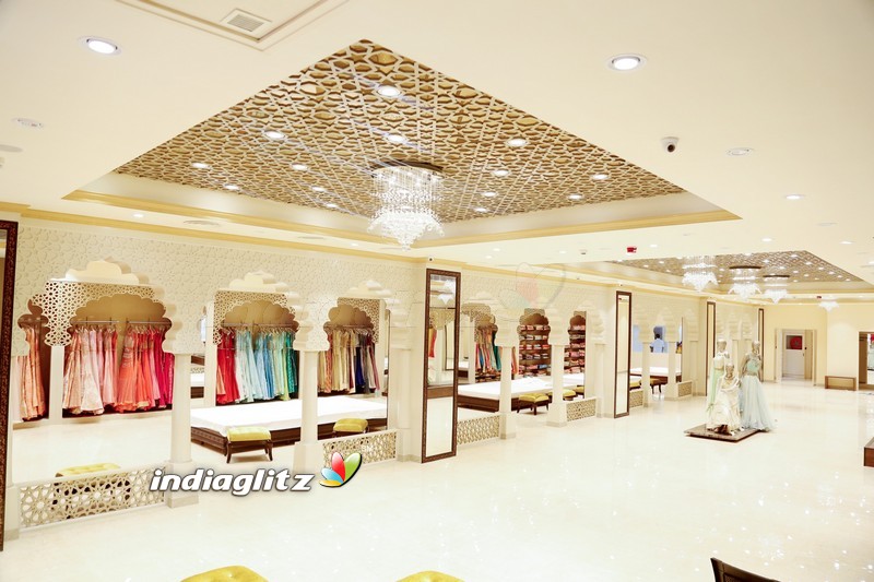 Vijay Sethupathi Launches Iraivi Boutique Show Room