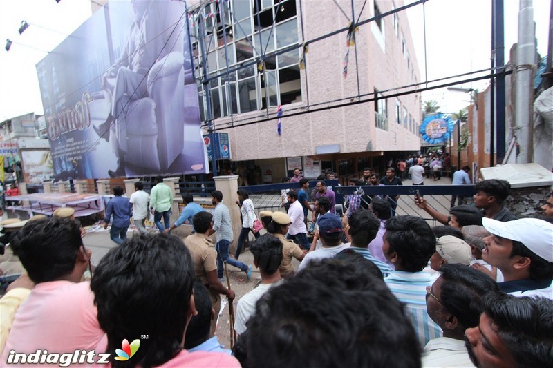 'Kabali' theater celebration