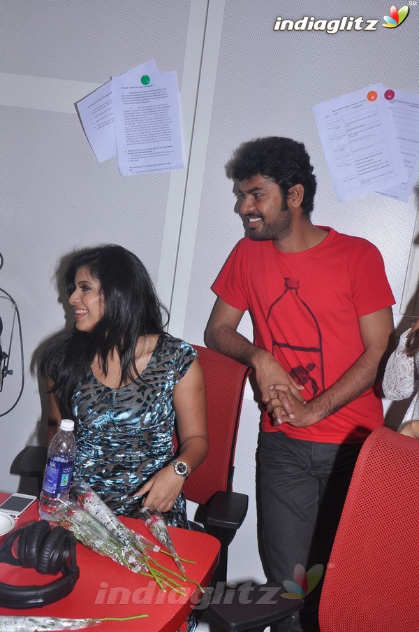 'Kalakalappu' Audio Launch @ Suriyan FM