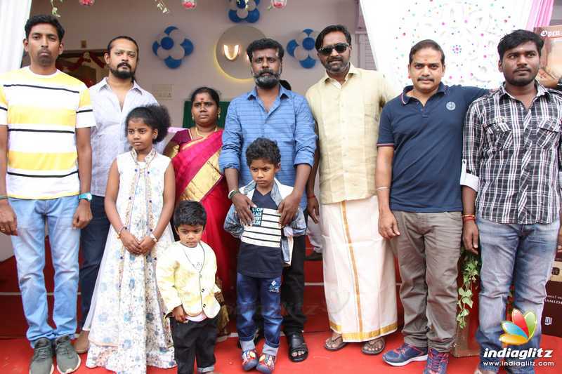 'Khaki' Movie Pooja