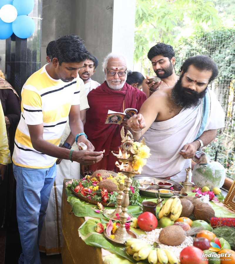 'Khaki' Movie Pooja