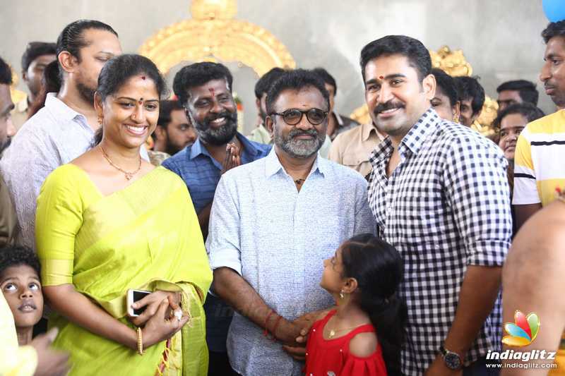 'Khaki' Movie Pooja