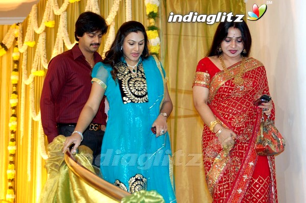 Vyjayanthimala's Son Reception