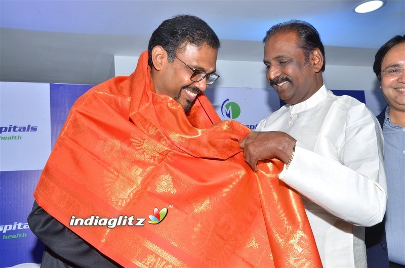 Prabhu and Vairamuthu inaugurates Medway Hospital