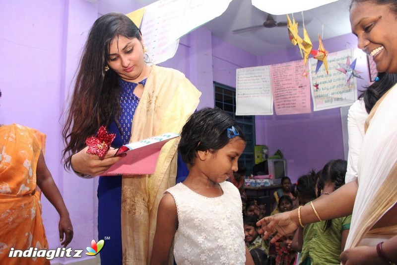 Namitha celebrates birthday at orphanage