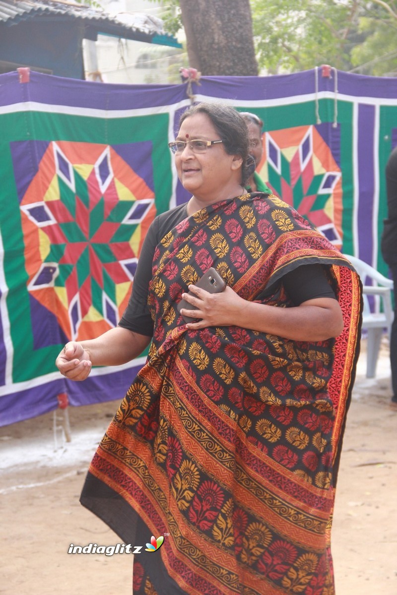 Nadigar Sangam Silent Protest for Jallikattu