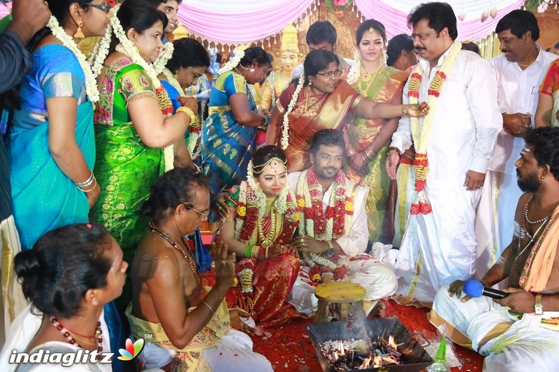 Director R. Pandiarajan Son Prithvirajan-Akshaya wedding Stills