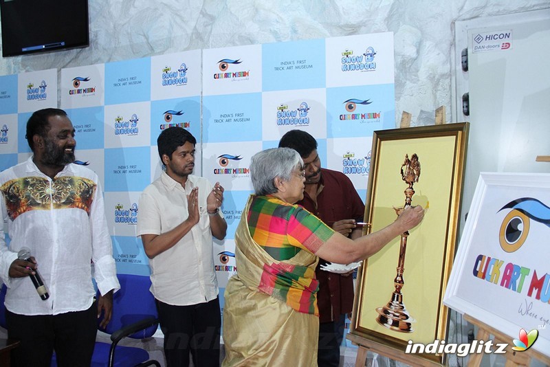 Director Parthiban inaugurated Click Art Museum