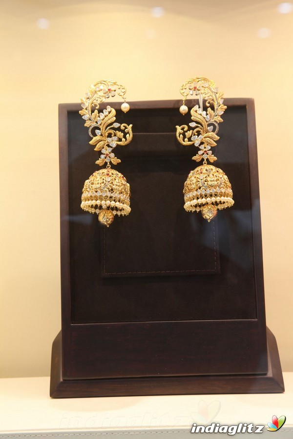 Prabhu Inaugurates Kalyan Jewellers