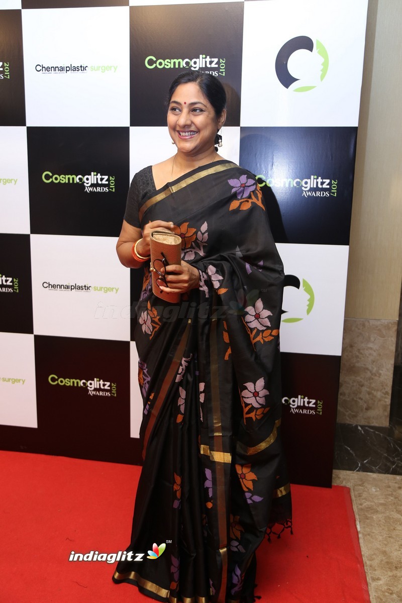 Rohini at 3rd edition of Cosmoglitz Awards 2017