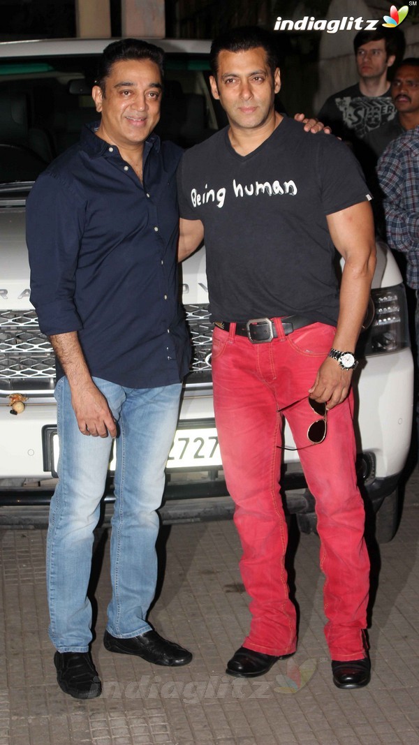 Salman Watches 'Vishwaroop' With Kamal Hassan
