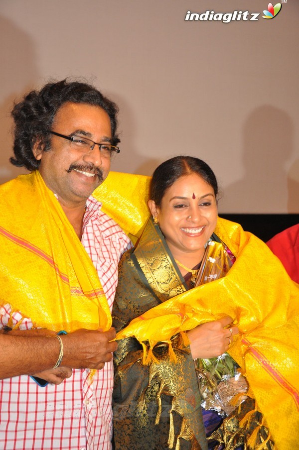 Saranya Ponvannan Meets The Press