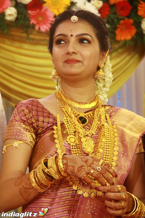 Saranya Mohan marriage EXCLUSIVE STILLS