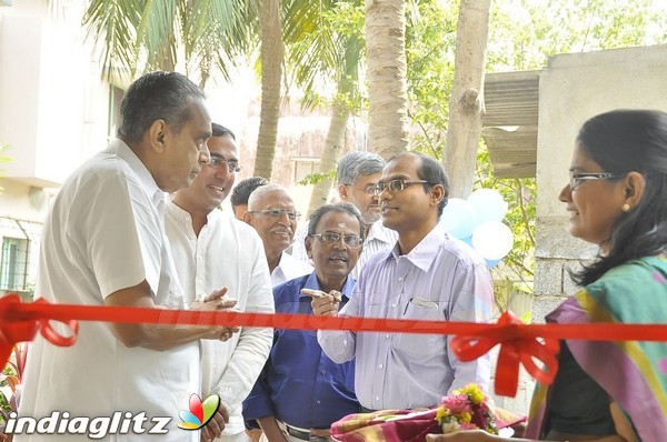 AVM Saravanan Inaugurates Turya Hospital