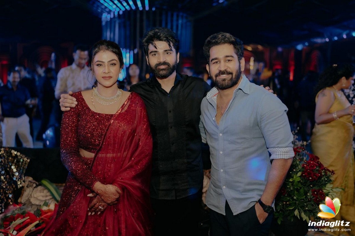 Celebrities at Sirish and Hasna Wedding Reception