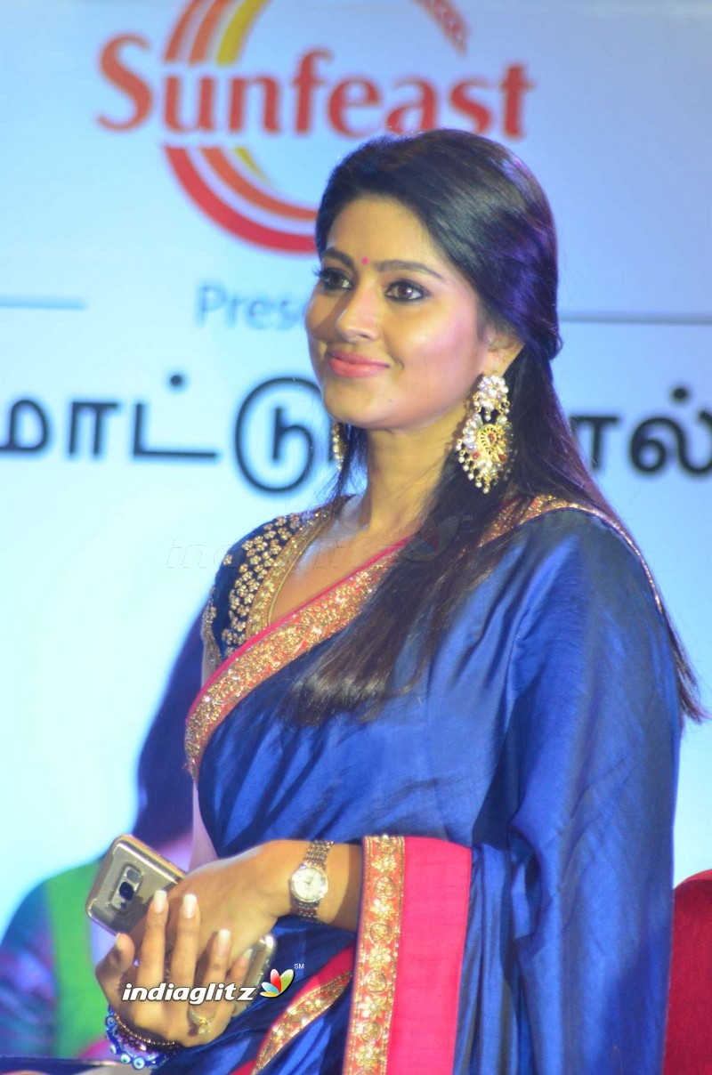 Sneha Launches Sunfeast Biscuits