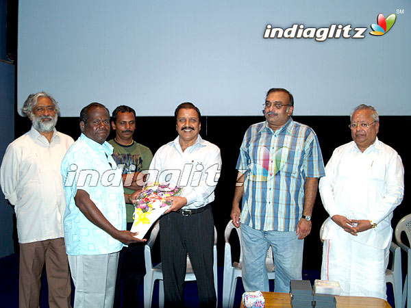 'Thoovaanam' Trailer Launch