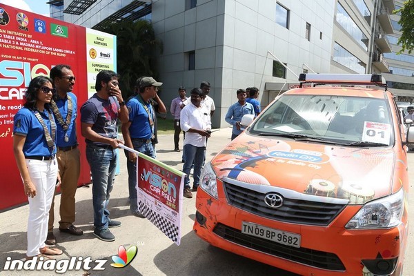 Actor Vaibhav Reddy Flags Off Vision Car Rally 2015