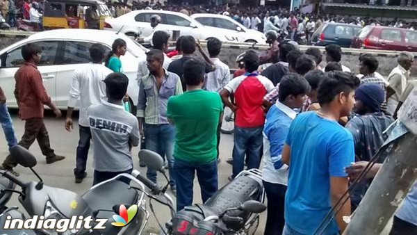 Vijay fans celebrate 'Puli' Movie Release