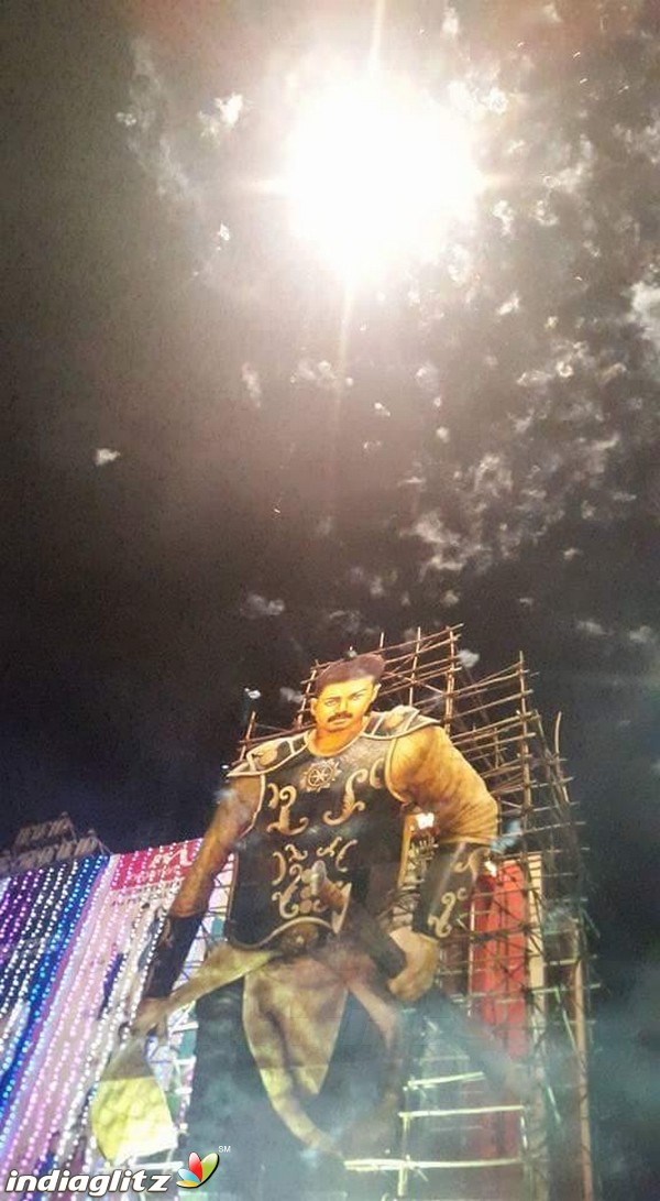 Vijay fans celebrate 'Puli' Movie Release