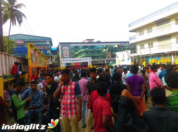 Vijay fans celebrate 'Puli' Movie Release