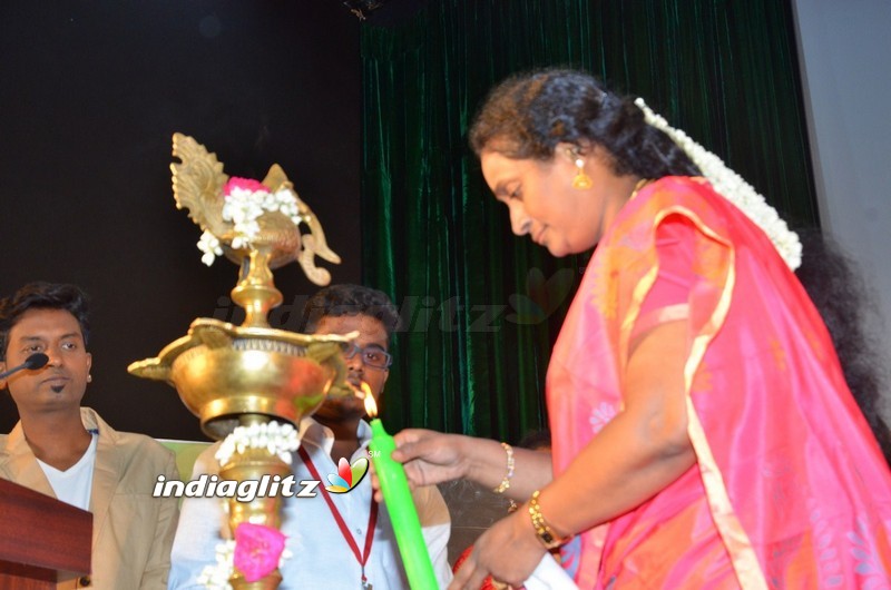 Vishal at 'Sagunthalavin Kadhalan' Audion Launch and 'Velaiyilla Vivasaayee' Movie Launch