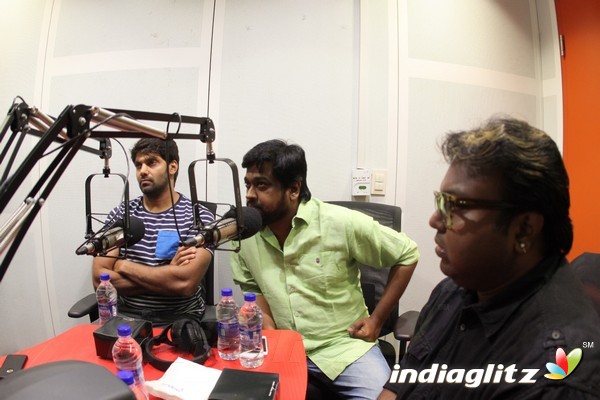 Vasuvum Saravananum Onna Padichavanga Press Meet & Audio Launch