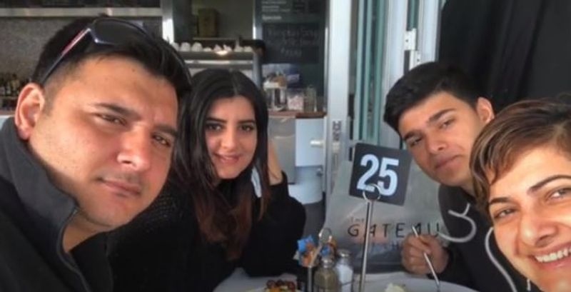 90s handsome hero Abbas daughters photos turn viral!