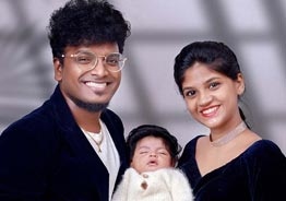 'Super Singer' fame Ajay Krishna celebrates anniversary with his wife and newborn! - Viral pics