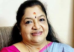 Viral photo: The unseen side of Singer Chithra