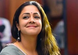 Breaking! Jyothika to pair with legendary superstar for the first time?