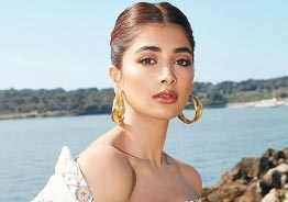 Pooja Hegde suffers a major panic situation before Cannes - Deets inside