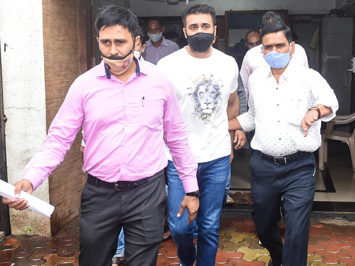 1200px x 900px - Raj Kundra earned millions illegally through selling porn videos: Police in  official statement - Tamil News - IndiaGlitz.com