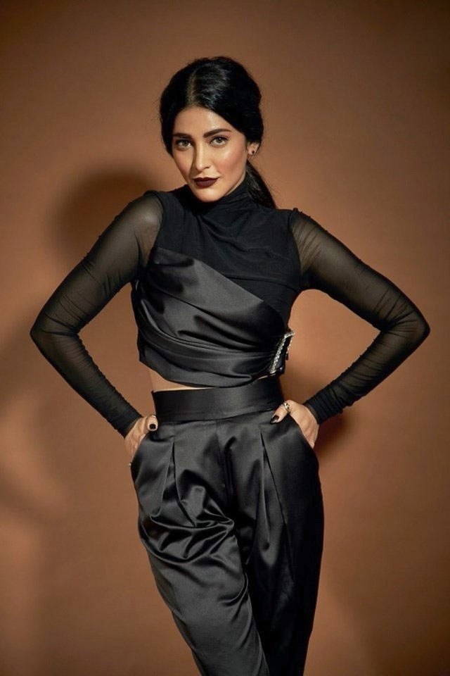 Shruti Haasan’s epic response to Instagram user who asked her about her ...