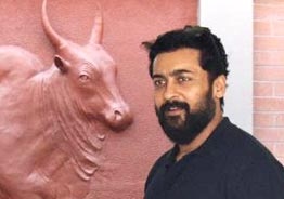 Suriya visits the Keezhadi excavation site and heritage museum with his family! - Photos viral