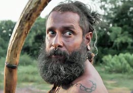 Fun Max! Check what Vikram did to Pa.Ranjith and others at 'Thangalaan' shooting spot