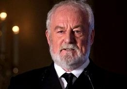 Iconic Actor Bernard Hill, of Titanic and LOTR Fame, Dies at 79