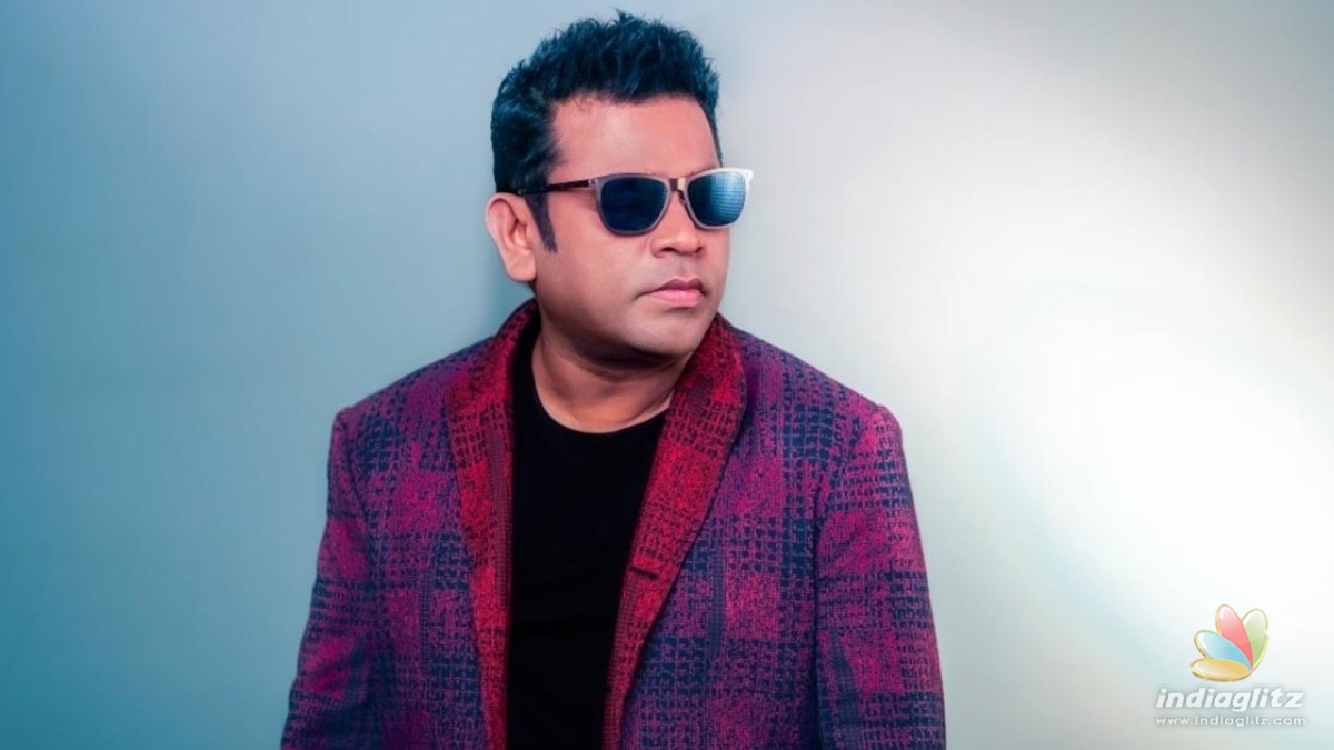 AR Rahman charms his fans with a surprise metro visit in Kerala! - Viral clip