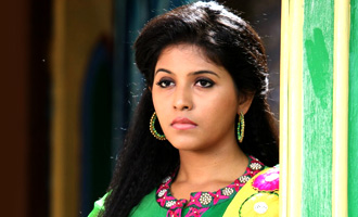 Anjali in No Hurry For Marriage