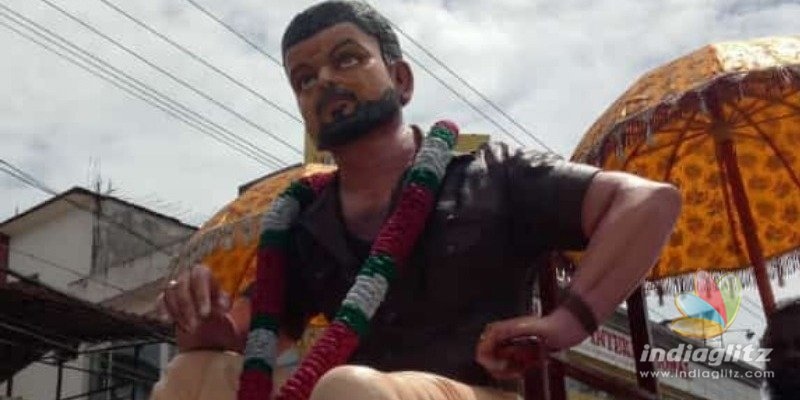 Innovative promotions for Bigil by Kerala fans with Thalapathy Vijay statue