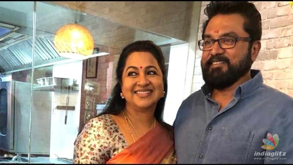 Radhika and Sarathkumar are lovestruck in this new viral photo - Deets -  Tamil News - IndiaGlitz.com