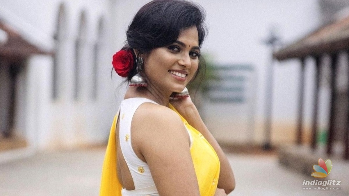 Wedding bells for popular actress Ramya Pandian? Who is the groom?